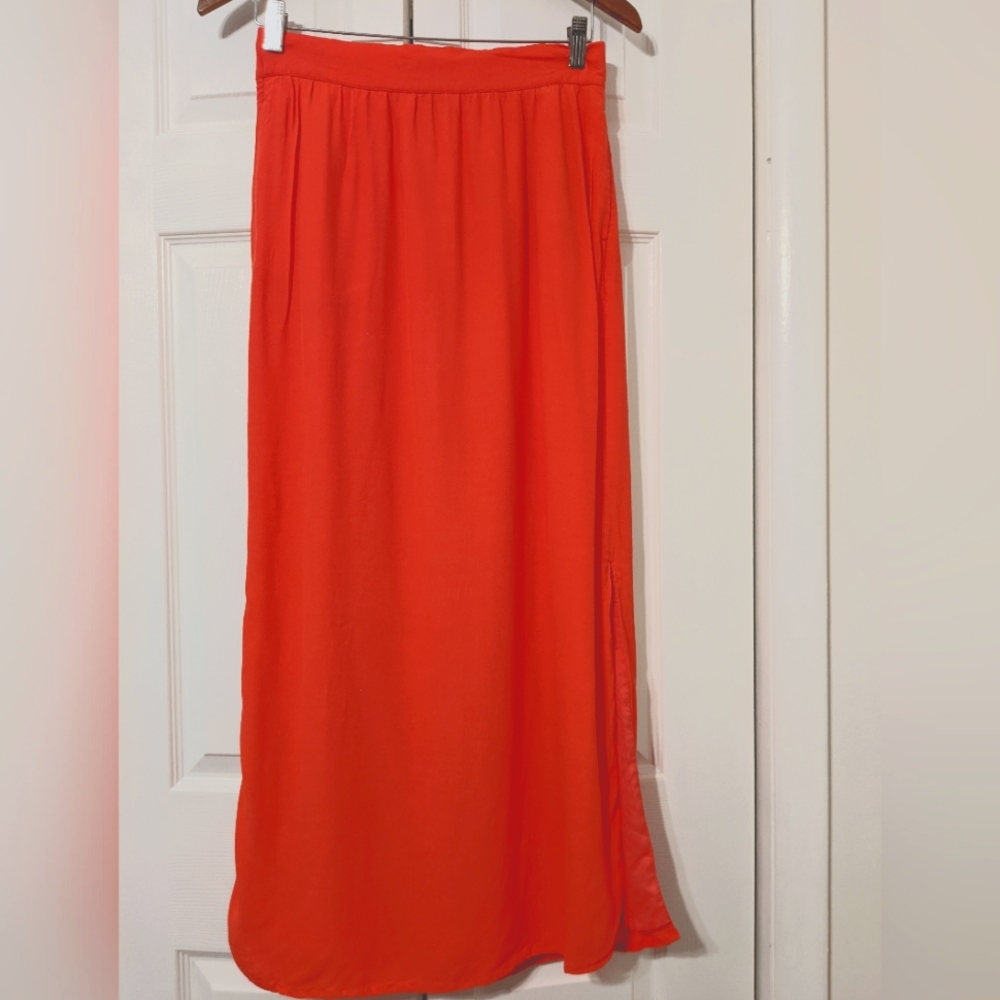 Ann Taylor Loft Petite maxi skirt, coral, size petite small